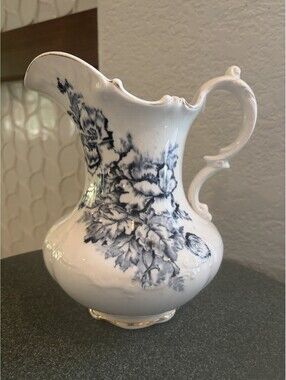 Knowles Taylor & Knowles (KT&K) Flow Blue Floral Pitcher East Liverpool, OH